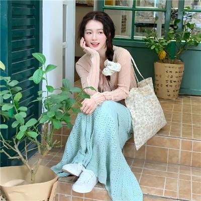 只能爱一个